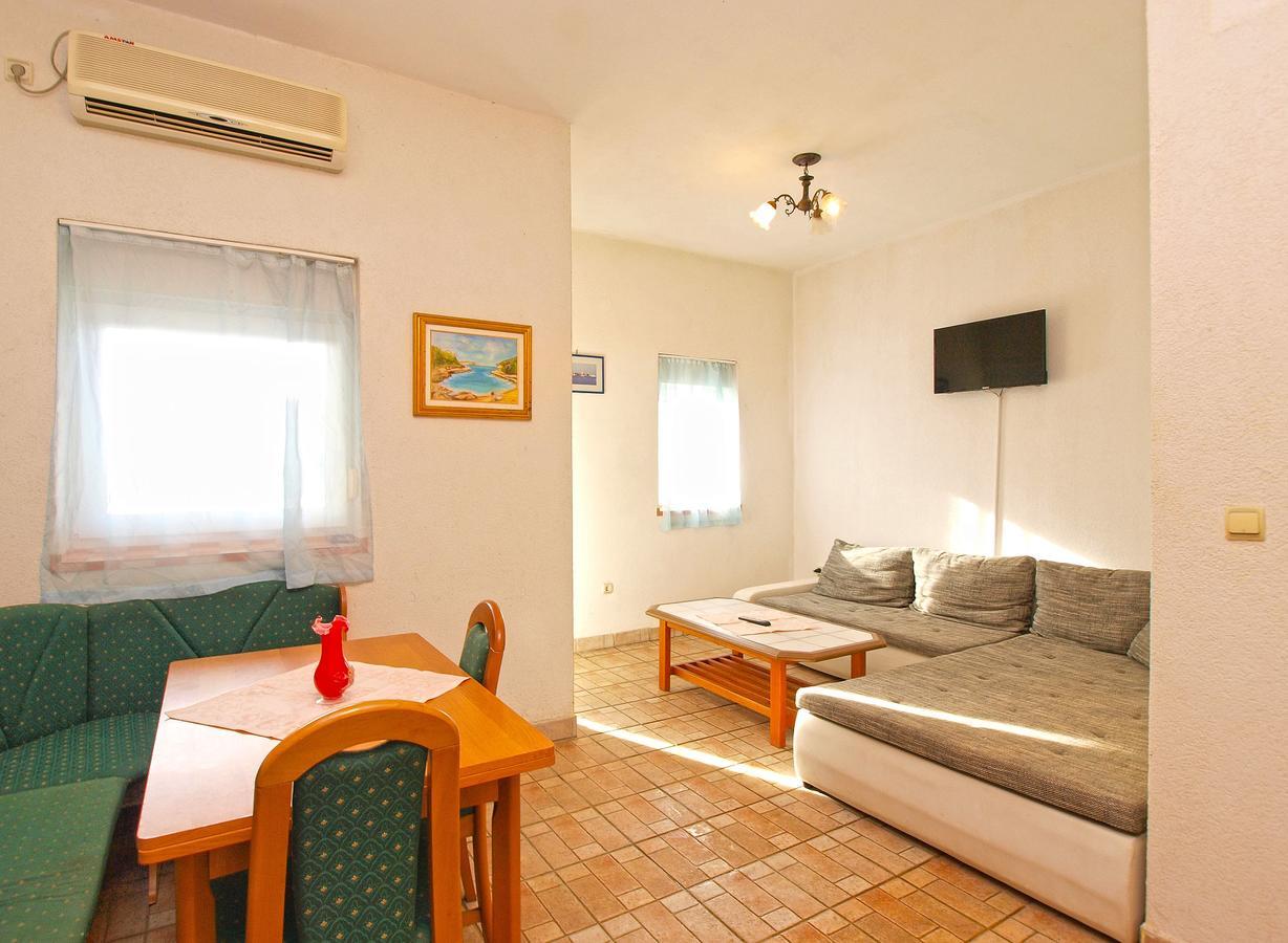Apartments Ivo 1328 Fažana Esterno foto